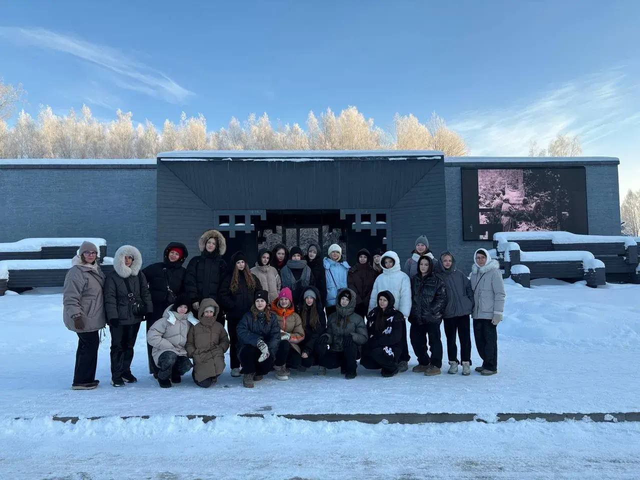 5442897907334974490 (1).jpg